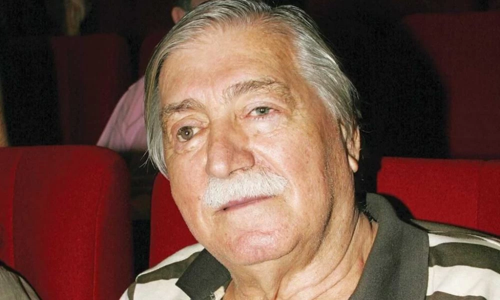 Την κηδεία του Ανέστη Βλάχου ανέλαβε ο Δήμος Αθηναίων–Η ανακοίνωση της οικογένειας